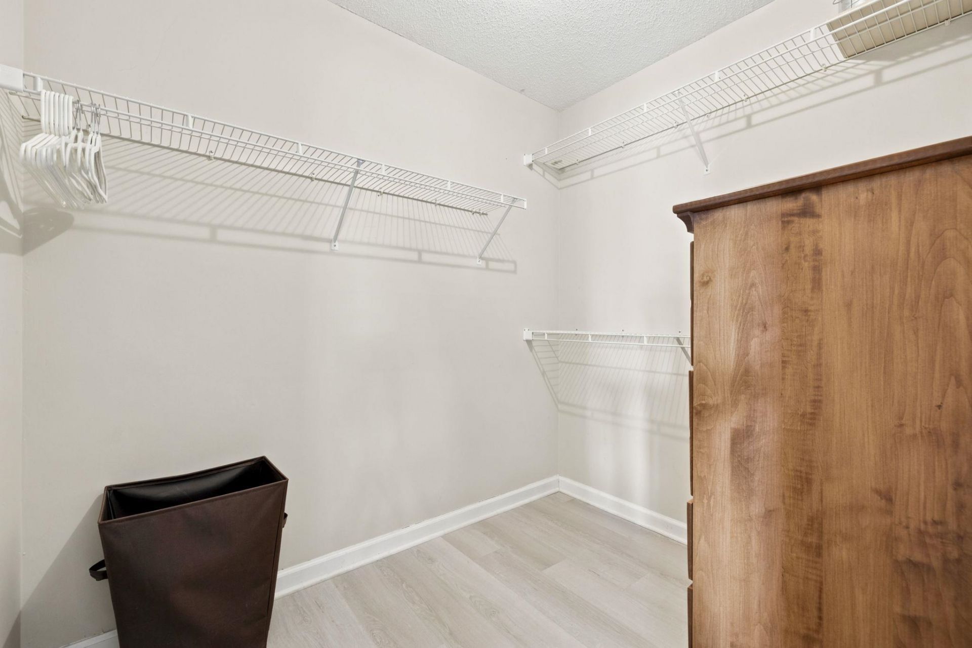 140 Spanish Oak Ct.  Photo 21