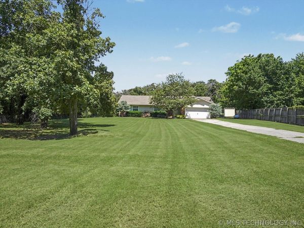 8875 S 267th East Avenue , Broken Arrow, OK 74014