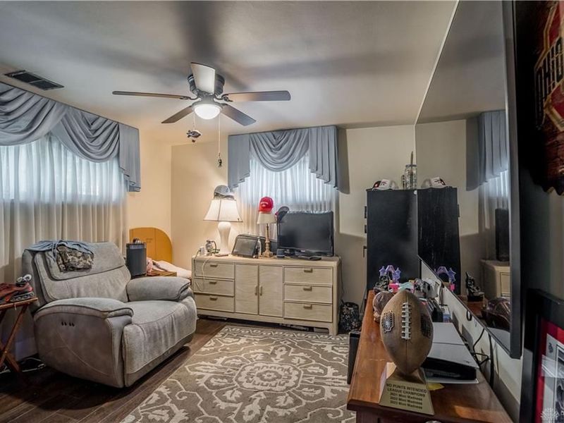 5550 Joyce Ann Dr, Dayton, OH 45415 Photo 13