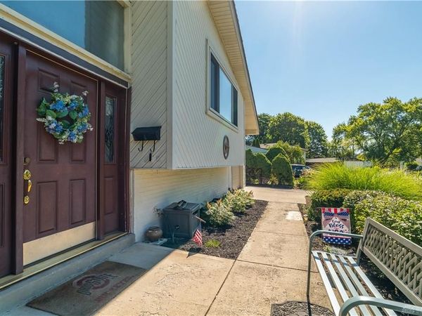 5550 Joyce Ann Dr, Dayton, OH 45415