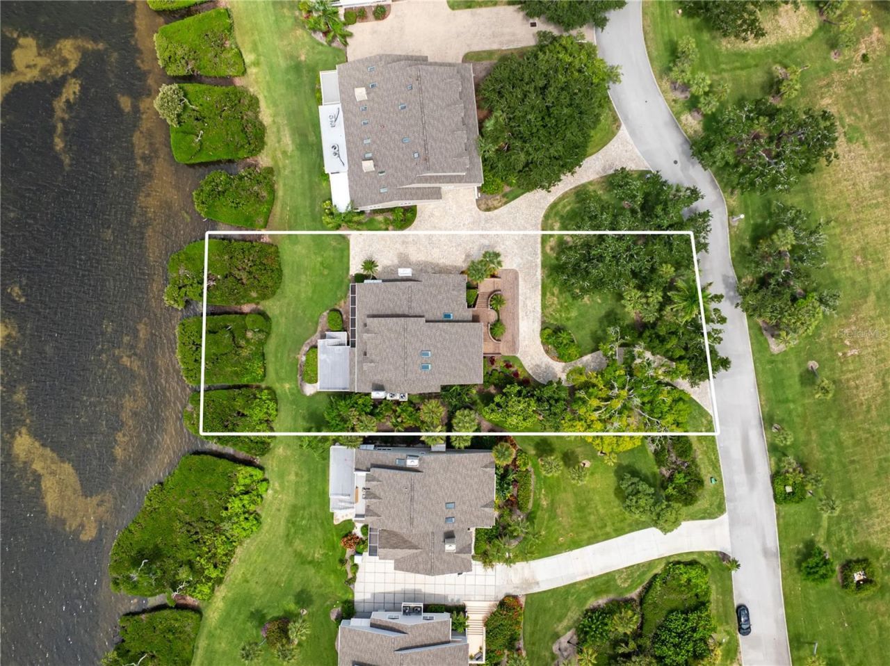 44 Tidy Island Boulevard, Bradenton, FL 34210 Photo