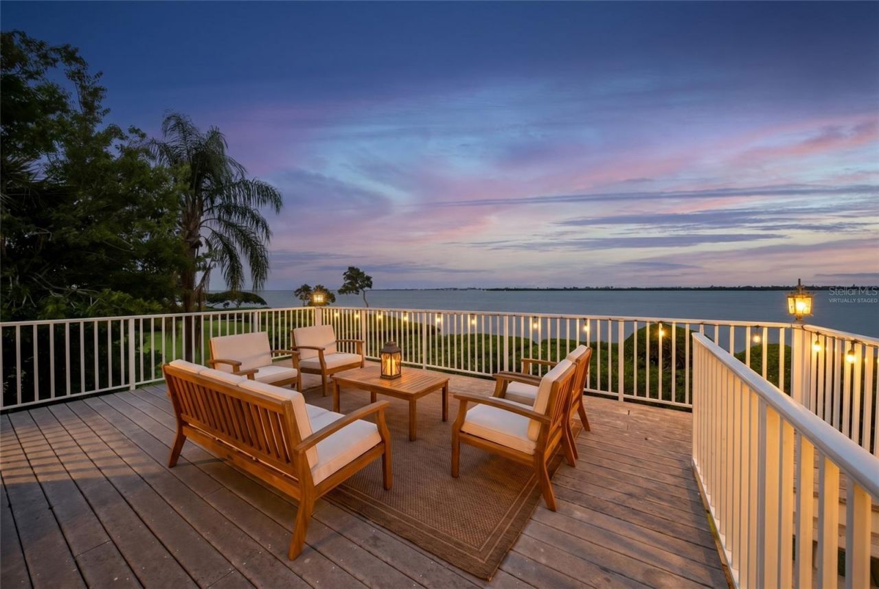 44 Tidy Island Boulevard, Bradenton, FL 34210 Photo