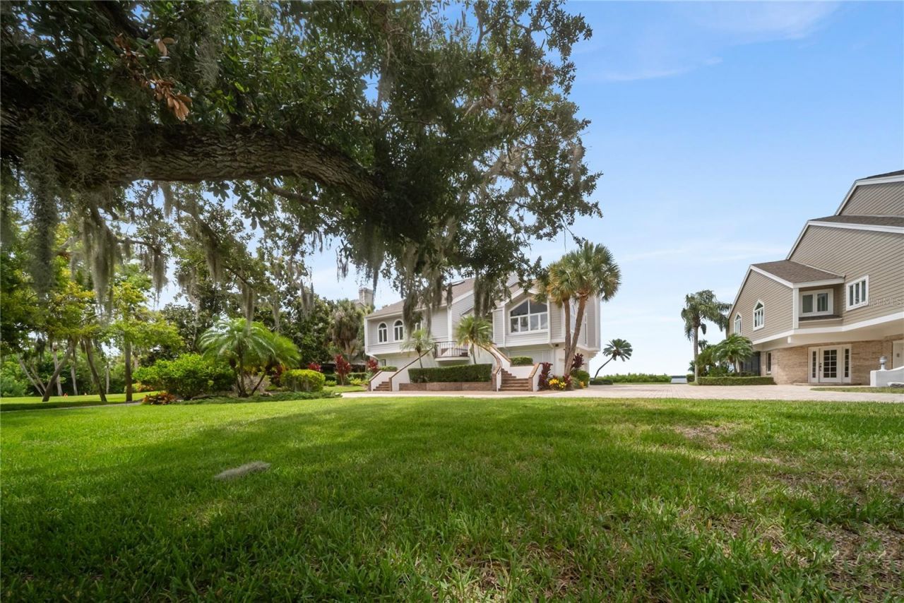 44 Tidy Island Boulevard, Bradenton, FL 34210 Photo