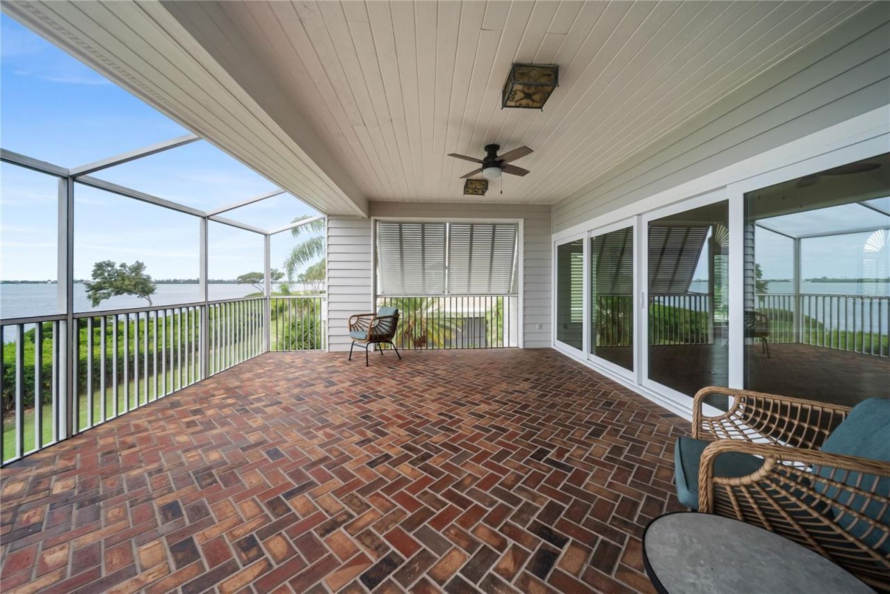 44 Tidy Island Boulevard, Bradenton, FL 34210 Photo