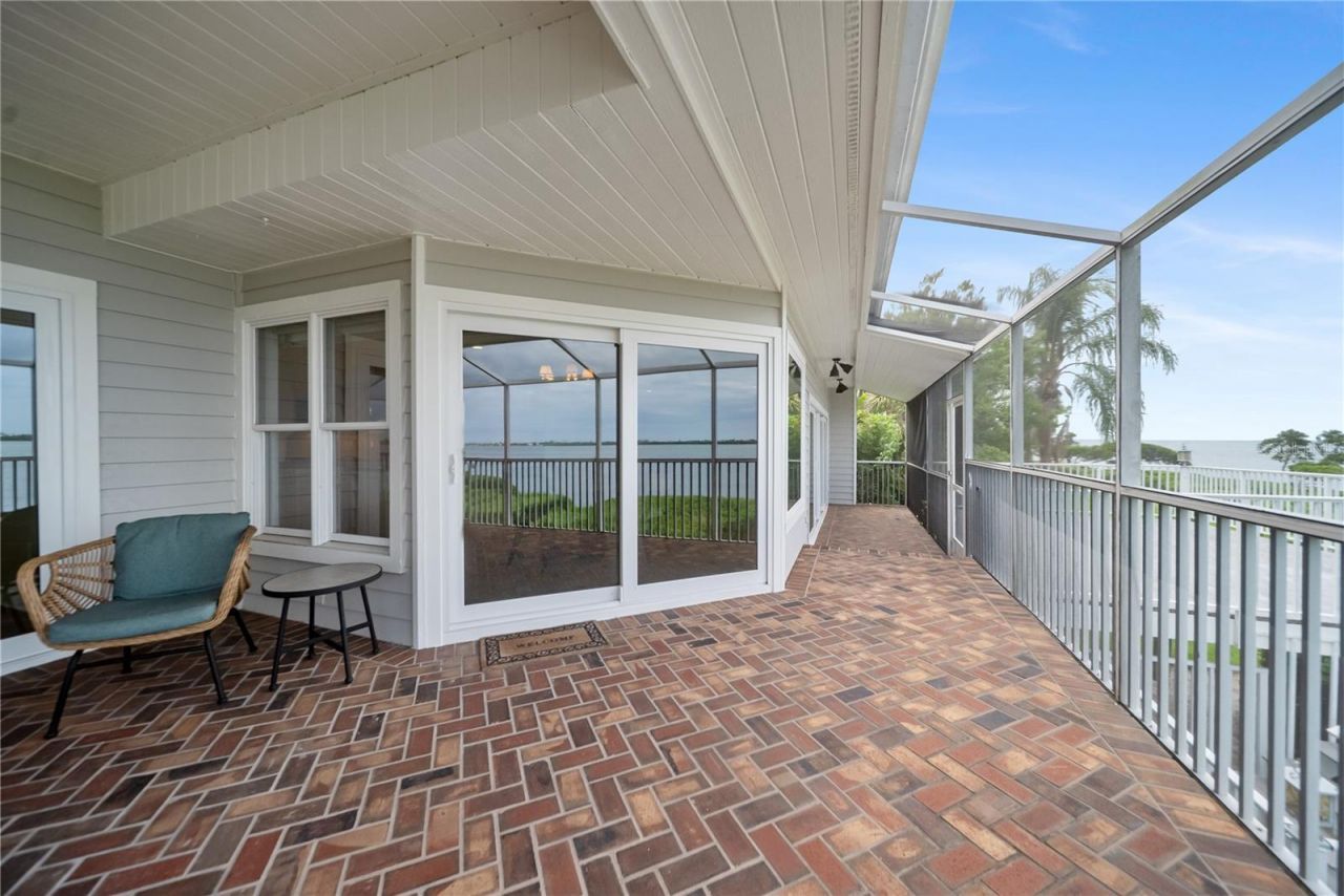 44 Tidy Island Boulevard, Bradenton, FL 34210 Photo