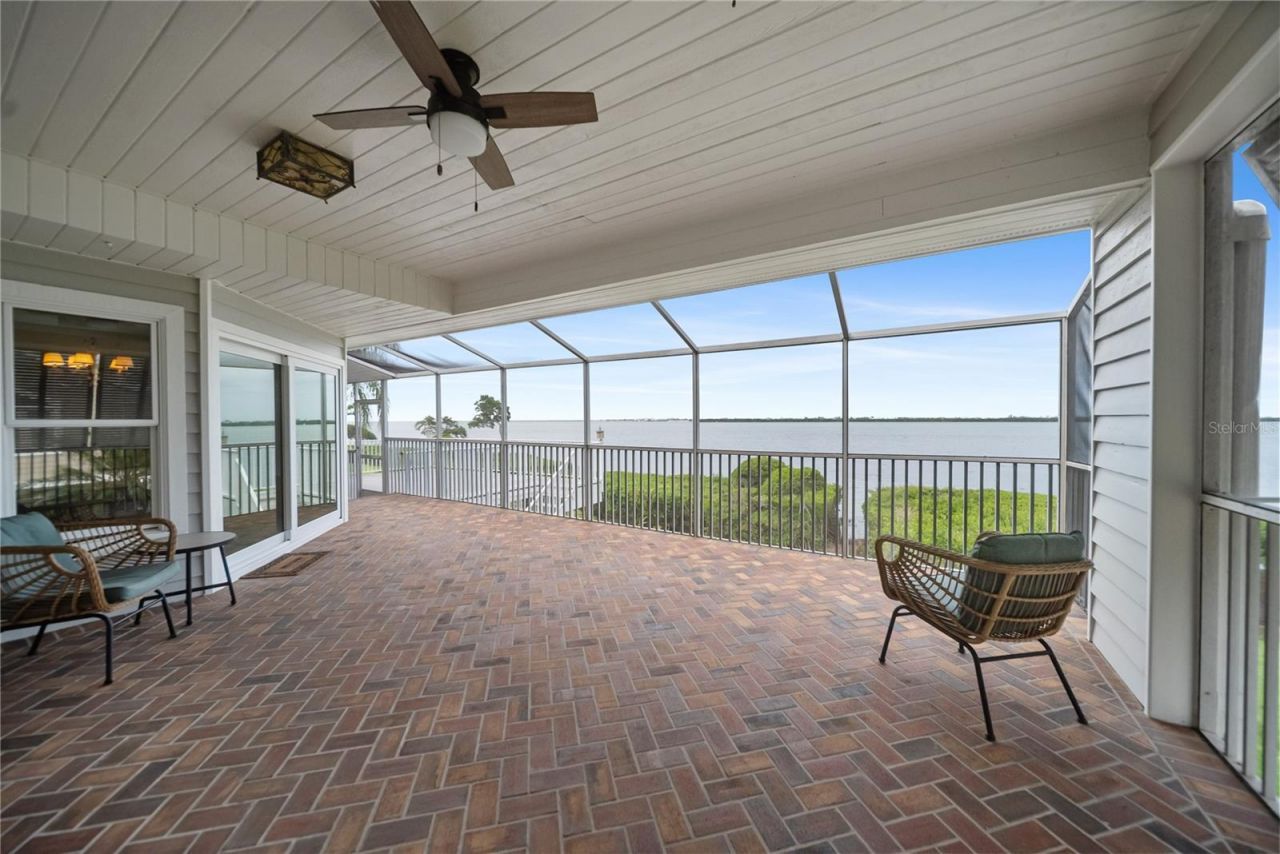 44 Tidy Island Boulevard, Bradenton, FL 34210 Photo