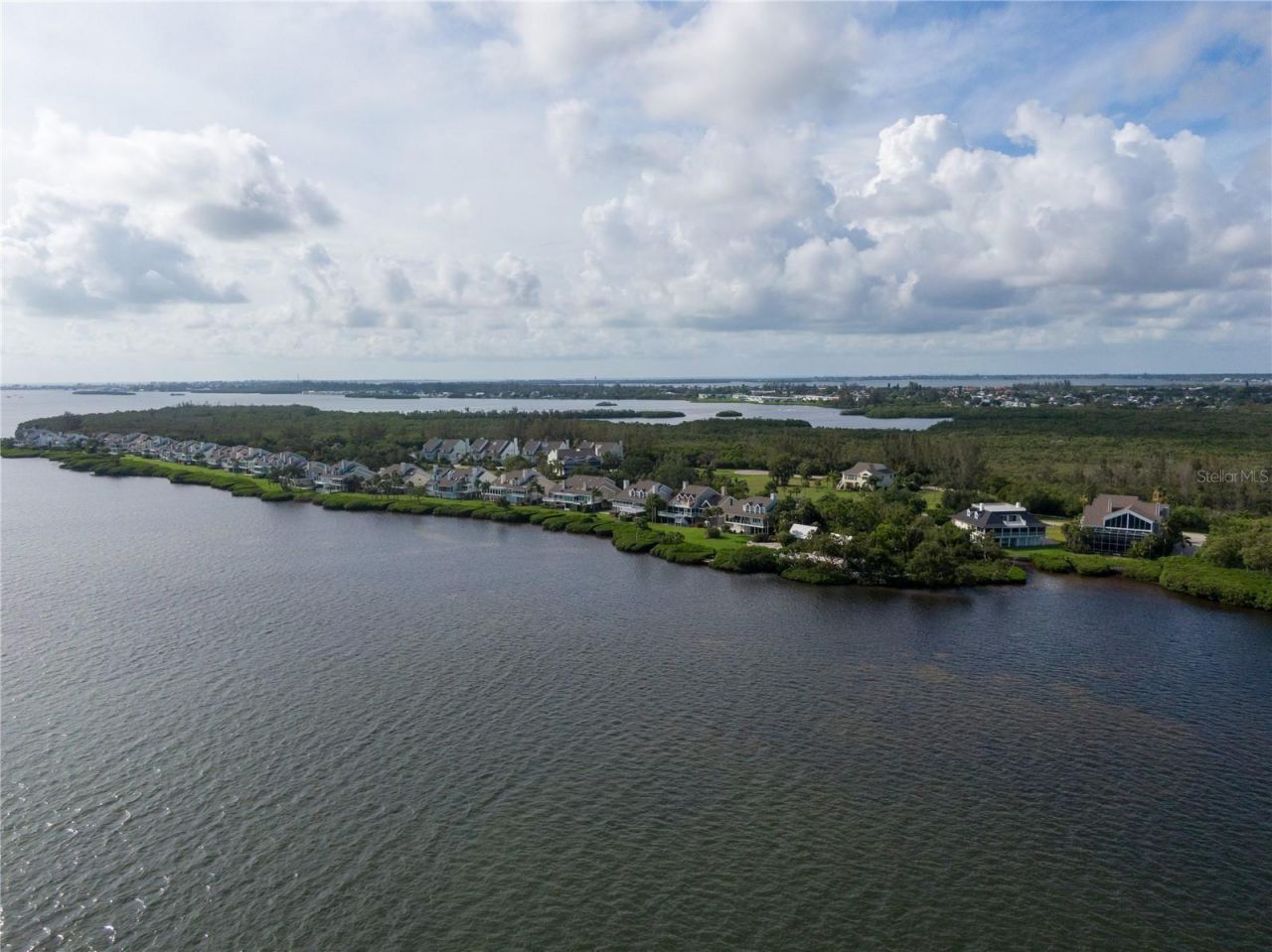 44 Tidy Island Boulevard, Bradenton, FL 34210 Photo