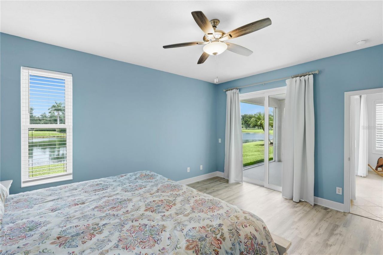 4211 Cascade Falls Drive, Sarasota, FL 34243 Photo