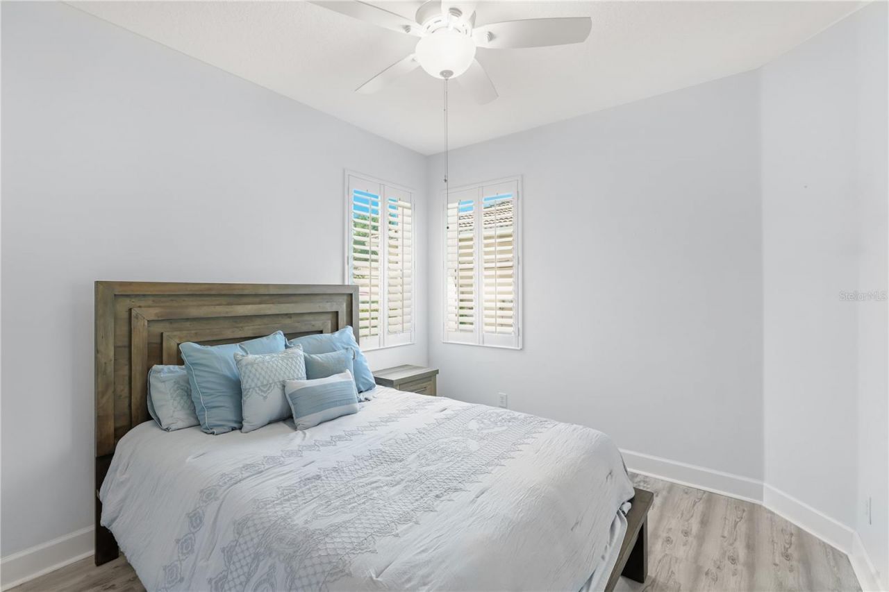 4211 Cascade Falls Drive, Sarasota, FL 34243 Photo