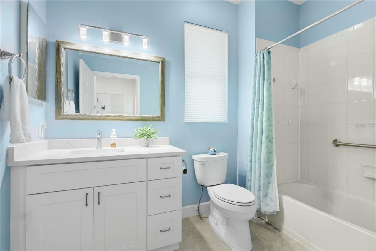 4211 Cascade Falls Drive, Sarasota, FL 34243 Photo