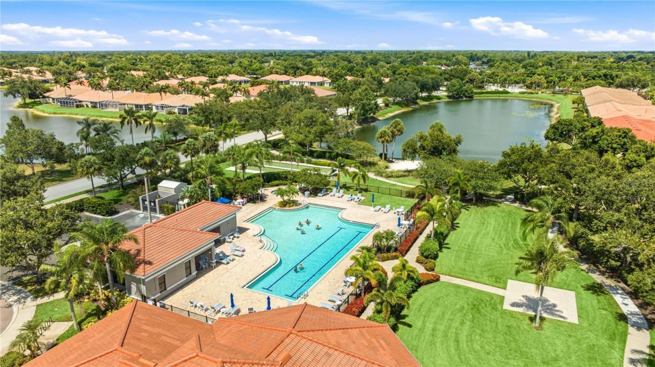 4211 Cascade Falls Drive, Sarasota, FL 34243 Photo