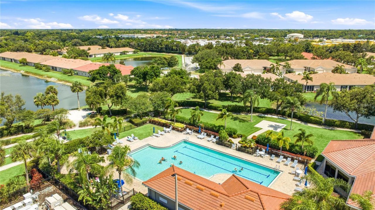 4211 Cascade Falls Drive, Sarasota, FL 34243 Photo