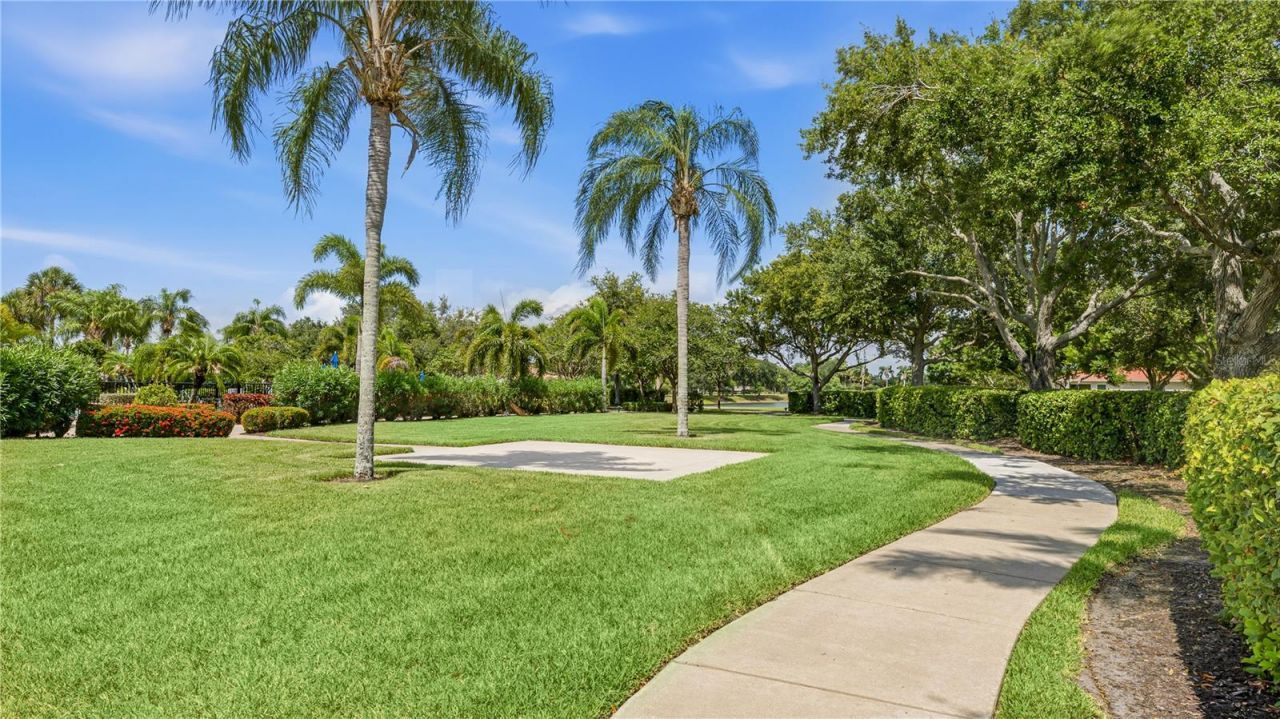 4211 Cascade Falls Drive, Sarasota, FL 34243 Photo