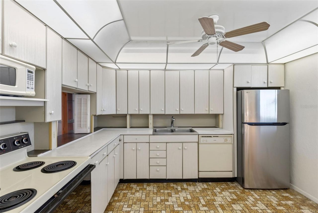 315 N Causeway, Unit 4030, New Smyrna Beach, FL 32169 Photo