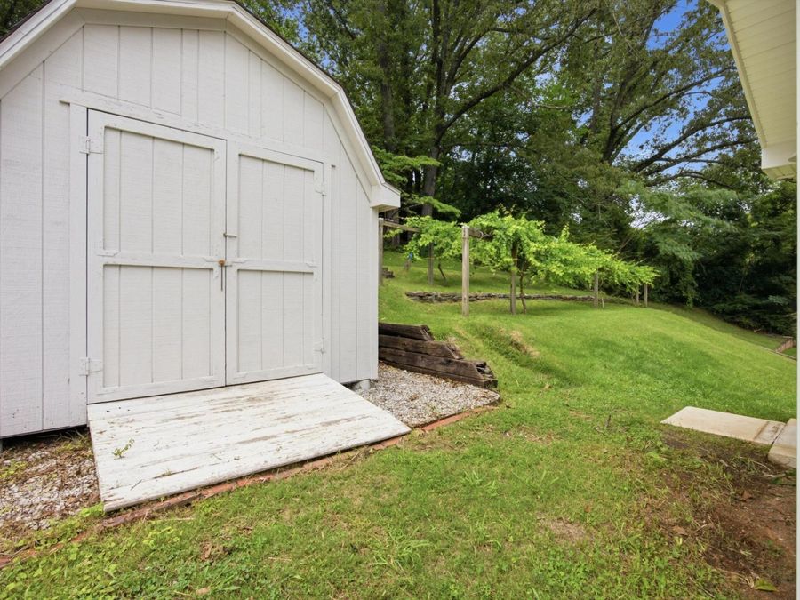 Property Image 38