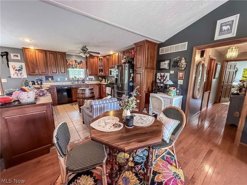 549 Boggy Hollow Road, Coolville, OH 45723 Photo 9