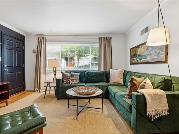 410 Candler Park Drive NE, Unit B3, Atlanta, GA 30307