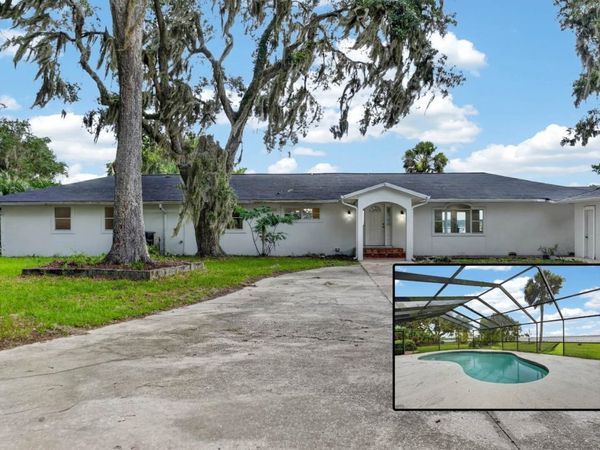 157 W Grandview Dr, East Palatka, FL 32131
