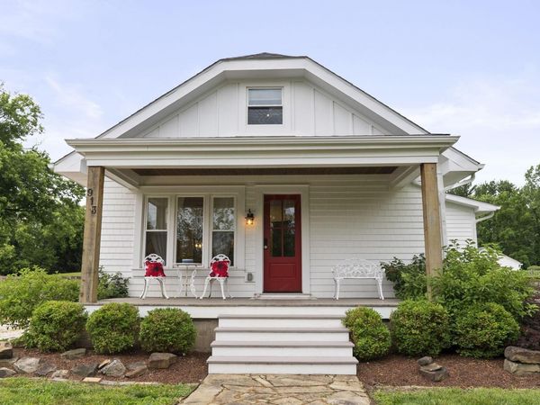 913 Groveport Road , Canal Winchester, OH 43110