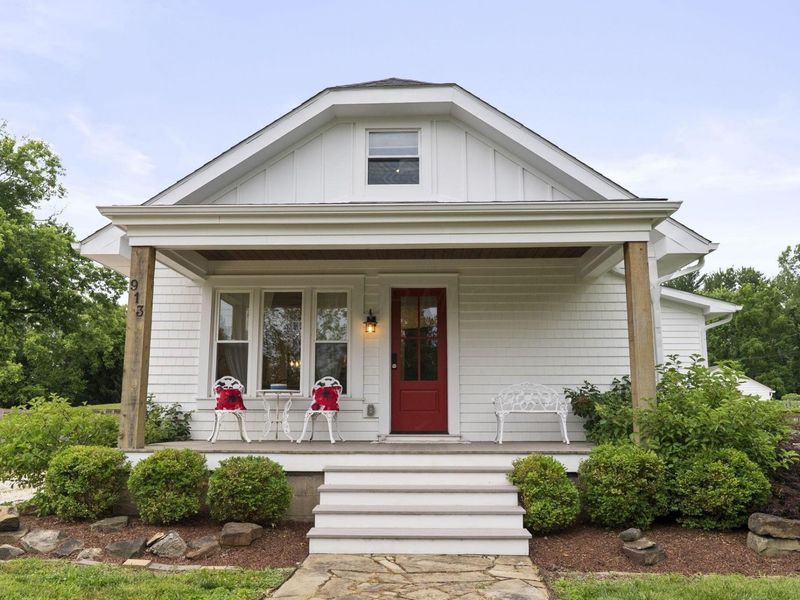 913 Groveport Road , Canal Winchester, OH 43110 Photo 1