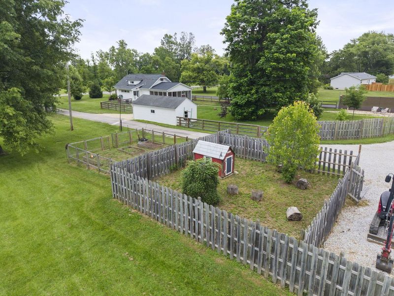 913 Groveport Road , Canal Winchester, OH 43110 Photo 59