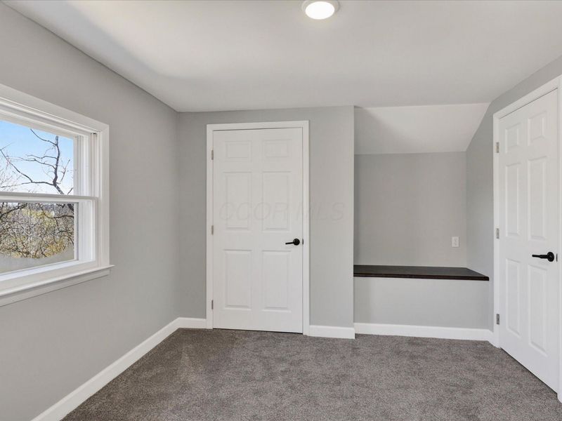 8225 W Prospect Road , Hillsboro, OH 45133 Photo 15