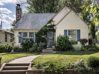 1399 Pascal Street N, Saint Paul, MN 55108