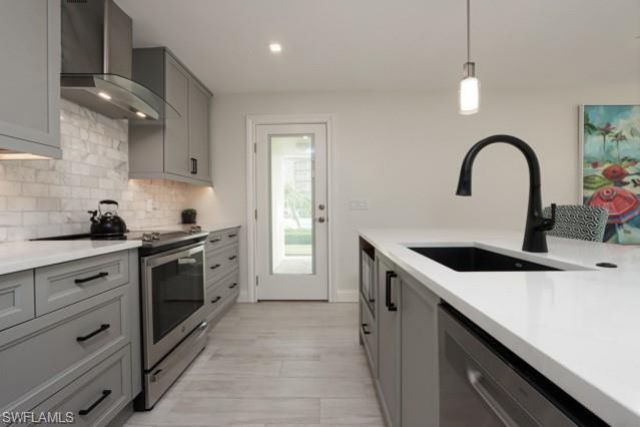 2850 Gulf Shore Blvd N, Unit 102, Naples, FL 34103 Photo
