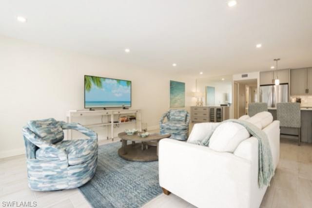 2850 Gulf Shore Blvd N, Unit 102, Naples, FL 34103 Photo