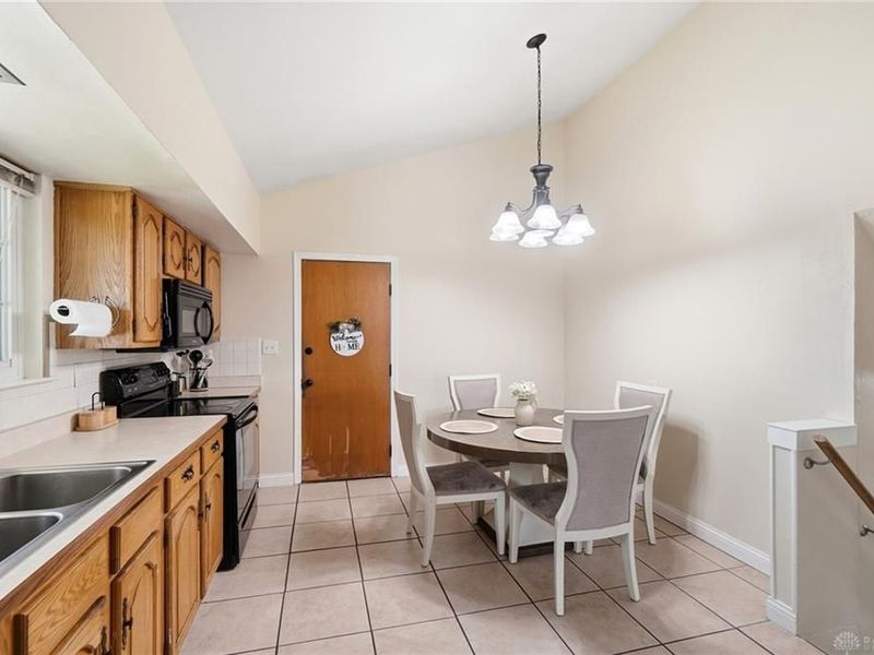 3640 Tiffany Drive, Kettering, OH 45420 Photo 13