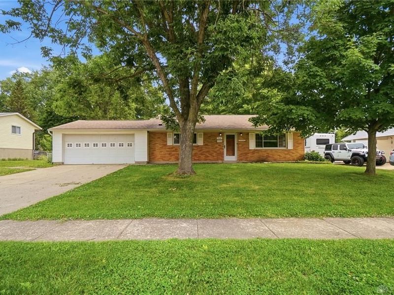 3640 Tiffany Drive, Kettering, OH 45420 Photo 2