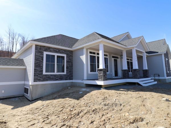 426 Grady Lane, Unit 34, Pembroke, NH 03275