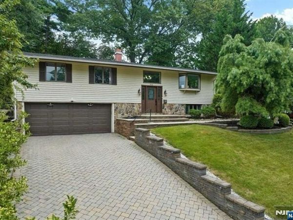 442 Wildwood Road, NORTHVALE, NJ 07647