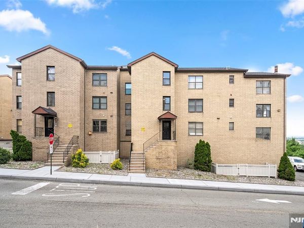 6605 Granton Avenue 3A, Unit 3A, NORTH BERGEN, NJ 07047