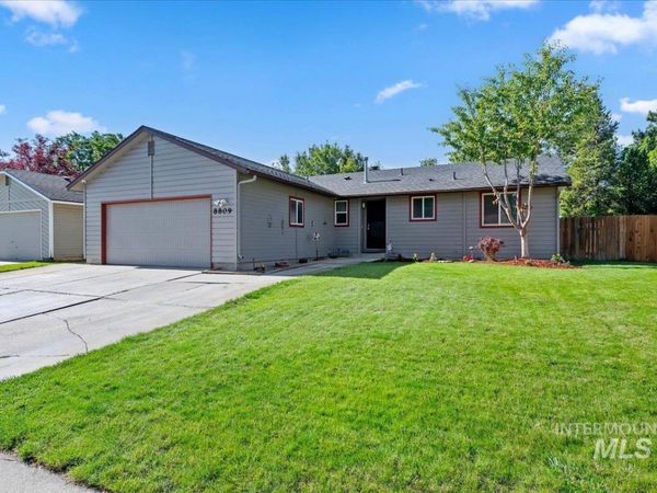 8809 W Canterbury St, Boise, ID 83704