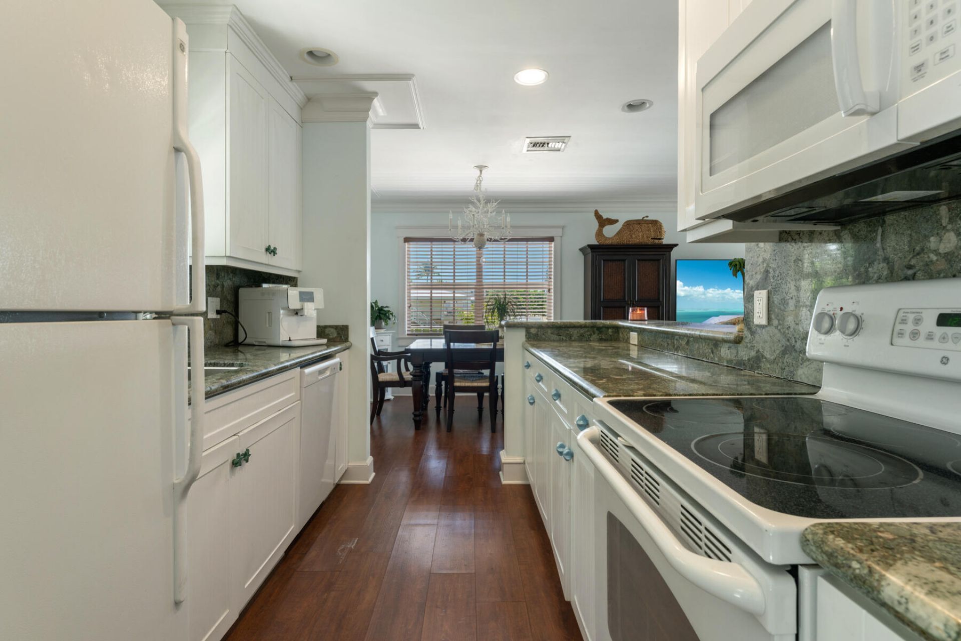235 W Seaview Circle, Duck Key, FL 33050 Photo