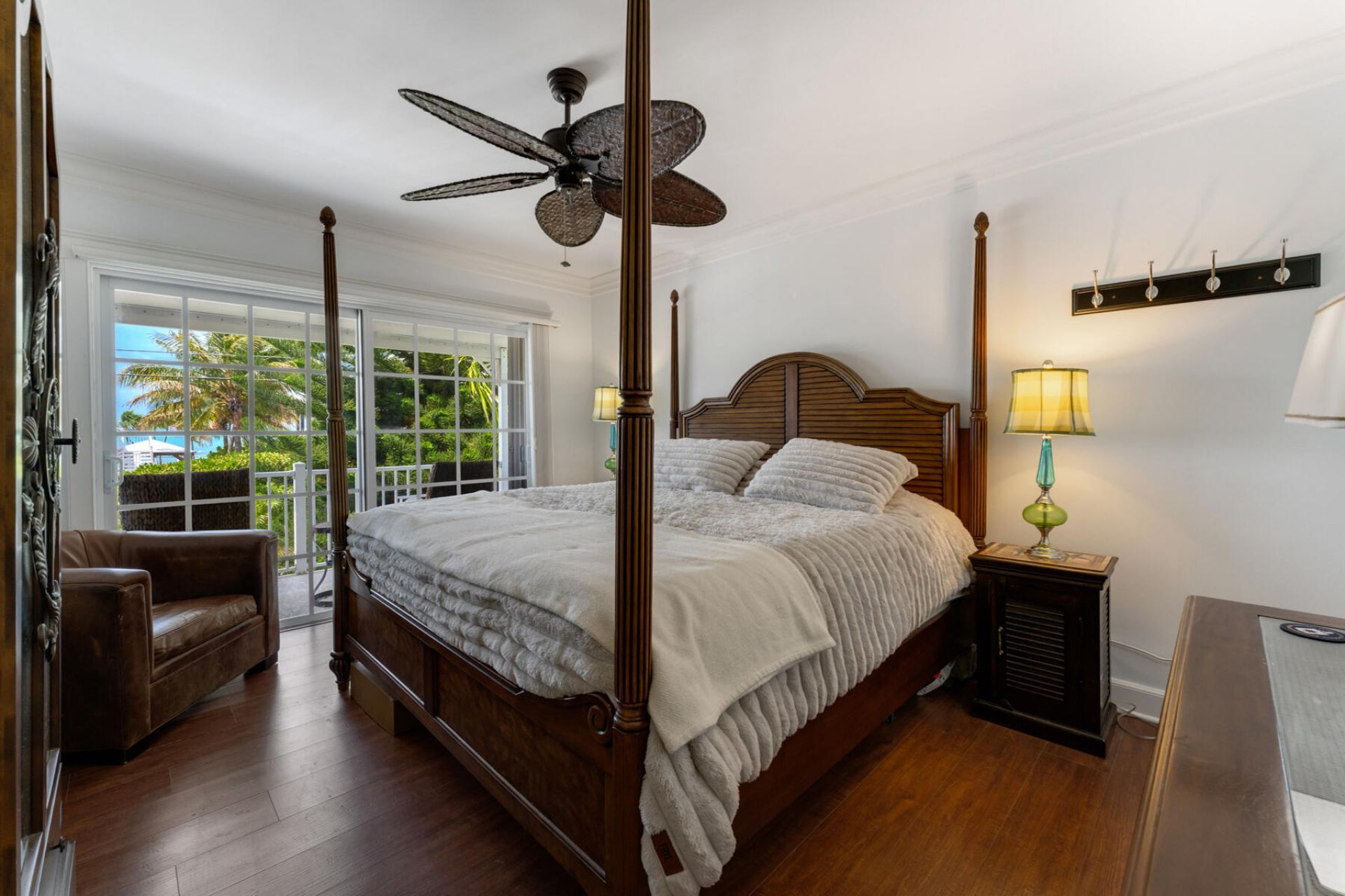 235 W Seaview Circle, Duck Key, FL 33050 Photo