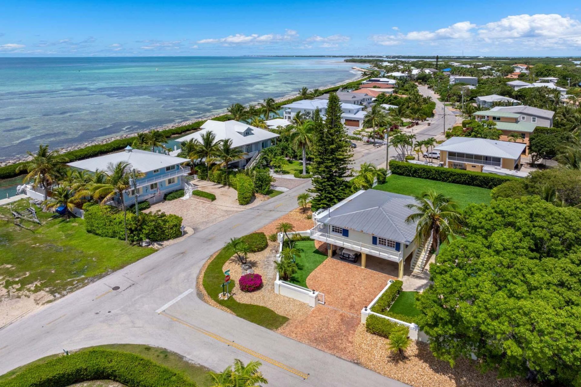 235 W Seaview Circle, Duck Key, FL 33050 Photo