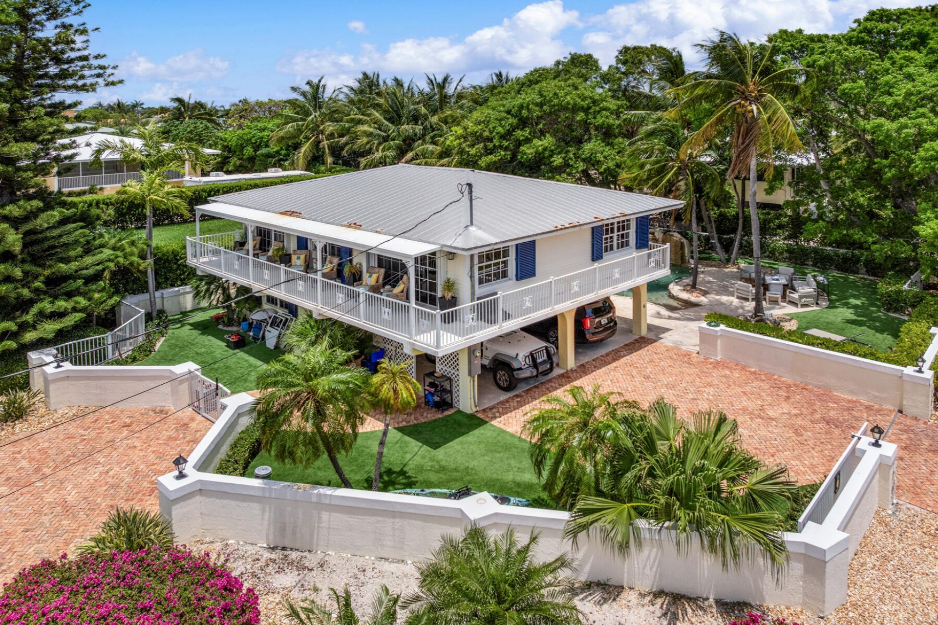 235 W Seaview Circle, Duck Key, FL 33050 Photo