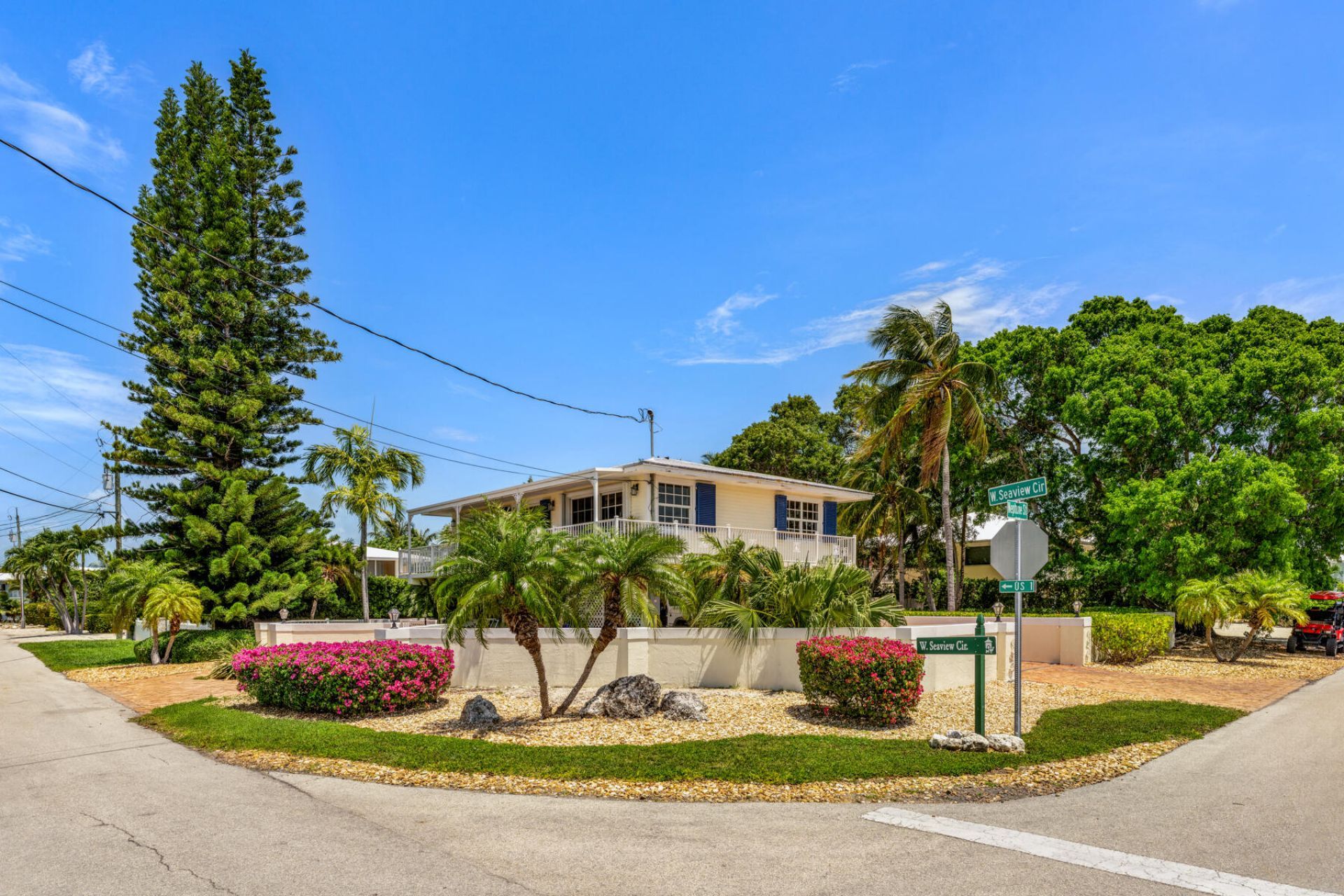 235 W Seaview Circle, Duck Key, FL 33050 Photo