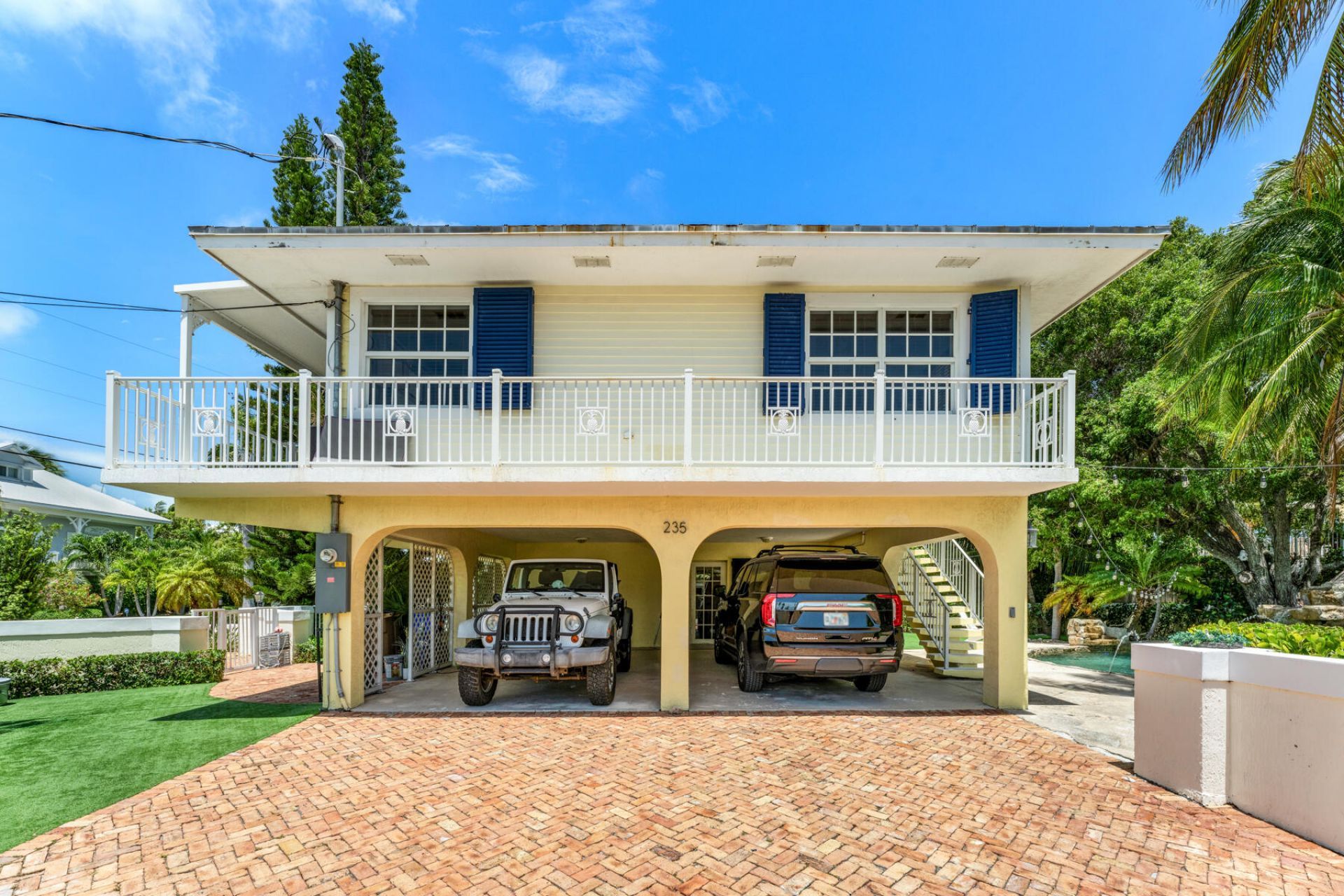 235 W Seaview Circle, Duck Key, FL 33050 Photo