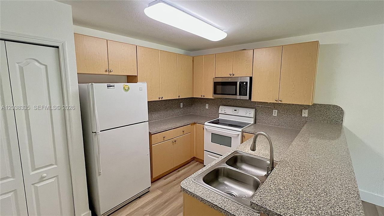 22721 SW 88th Pl , Unit 9-19, Cutler Bay, FL 33190 Photo