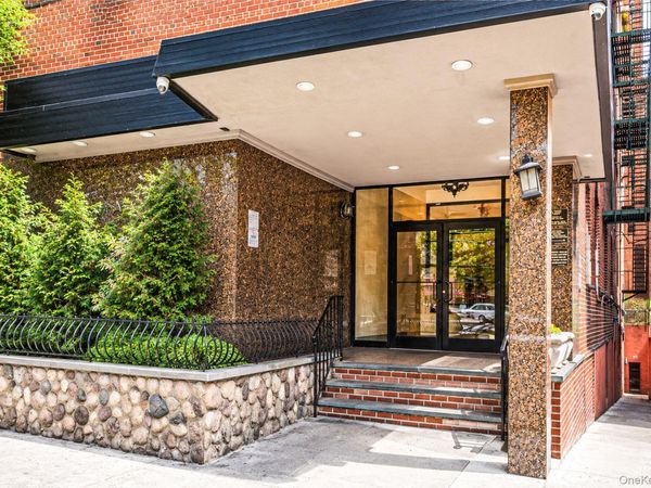 134-54 Maple Avenue , Unit 4H, Flushing, NY 11355