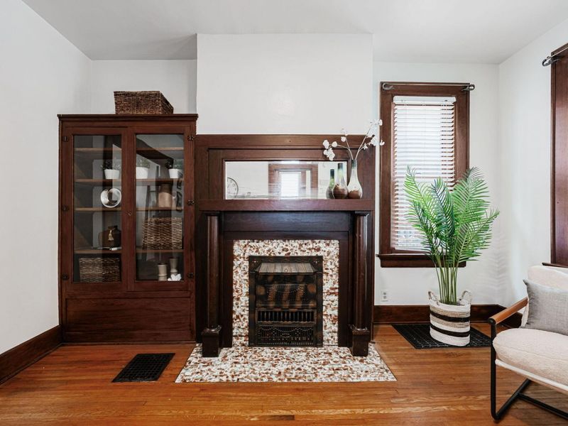 373 Stewart Avenue, Columbus, OH 43206 Photo 5