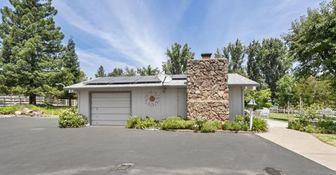 3095 Edgewood Ln, Newcastle, CA 95658 Photo