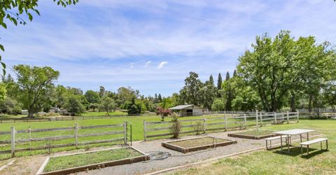 3095 Edgewood Ln, Newcastle, CA 95658 Photo