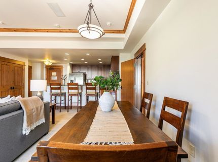 8001 Northstar Drive, Unit #301, Truckee, CA 96161 Photo
