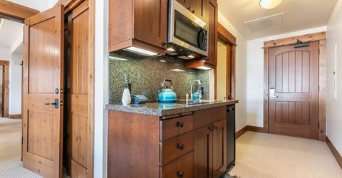 8001 Northstar Drive, Unit #301, Truckee, CA 96161 Photo