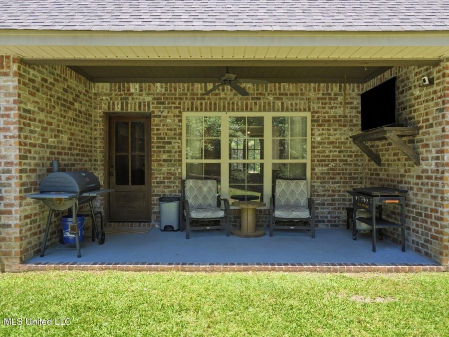 Property Image 43