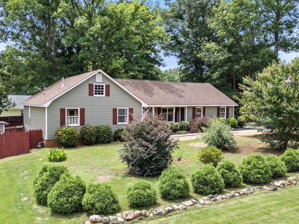 140 E Allison Circle, Carrollton, GA 30117